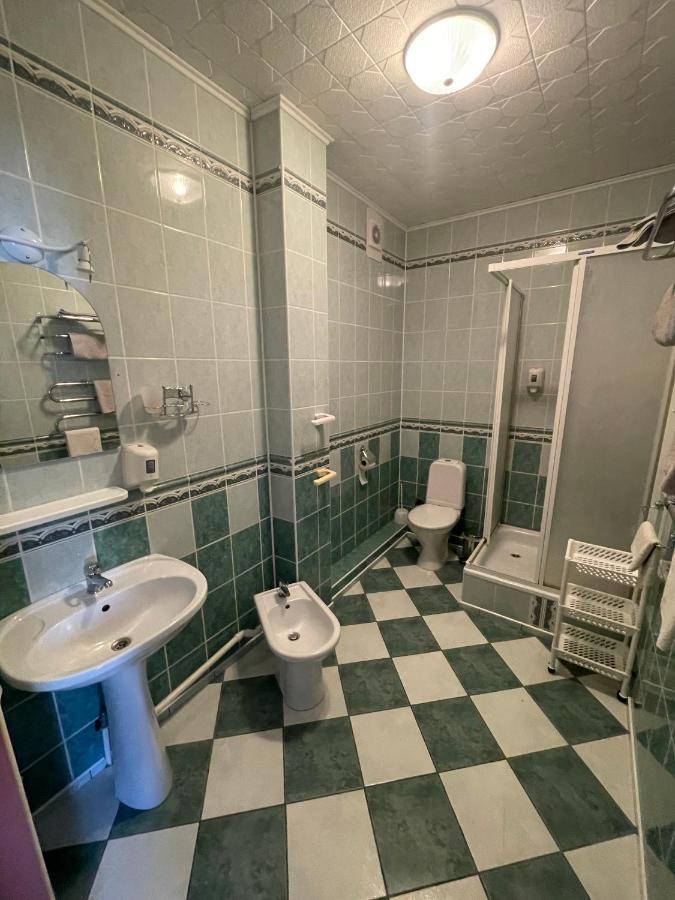 Hotel Saules Rati Daugavpils Esterno foto