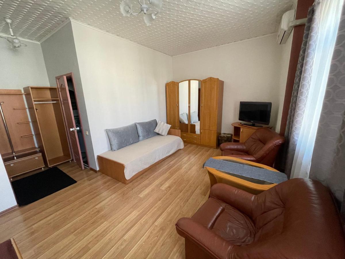 Hotel Saules Rati Daugavpils Esterno foto